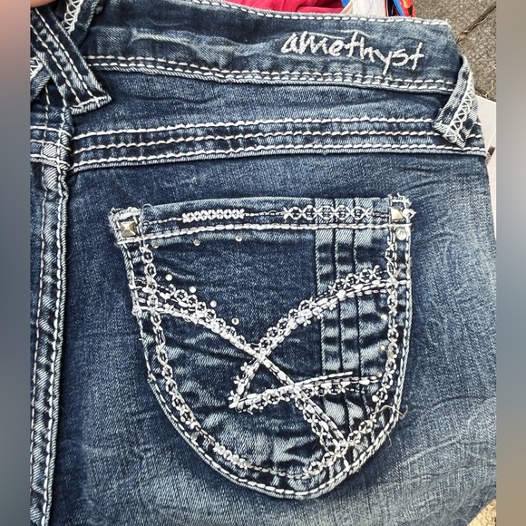 Amethyst boot cut jeans, size 5 - Picture 4 of 4